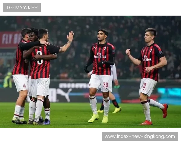 蓝黑风暴席卷!国米4连胜剑指欧冠巅峰,意甲三强格局再演繹 蓝黑风暴席卷!国米4连胜剑指欧冠巅峰,意甲三强格局再演繹