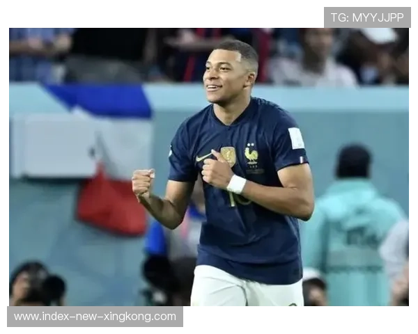 法国媒体封姆巴佩为王,姆巴佩是法国球队的球员 法国媒体封姆巴佩为王,姆巴佩是法国球队的球员