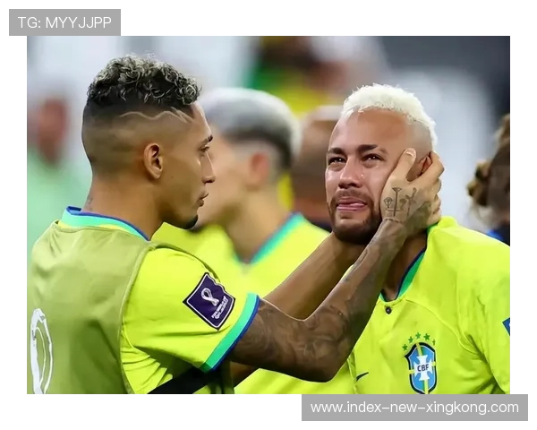 内马尔为队友制作鼓舞视频,团队凝聚力被称道 内马尔为队友制作鼓舞视频,团队凝聚力被称道