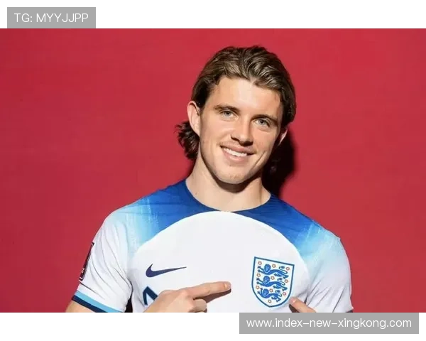 切尔西加拉格尔中路远射皮球打入上角：精彩瞬间背后的成长与坚持